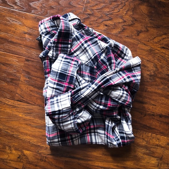 | H&M | Plaid Shirt - Picture 4 of 7